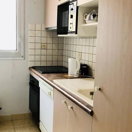 : T2 Avec Balcon Et Parking, A Deux Pas Des Plages De L'aiguillon - Fr-1-433-66 アルカション