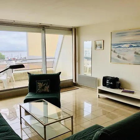 Appartamento : T2 Avec Balcon Et Parking, à Deux Pas Des Plages De L'aiguillon - Fr-1-433-66